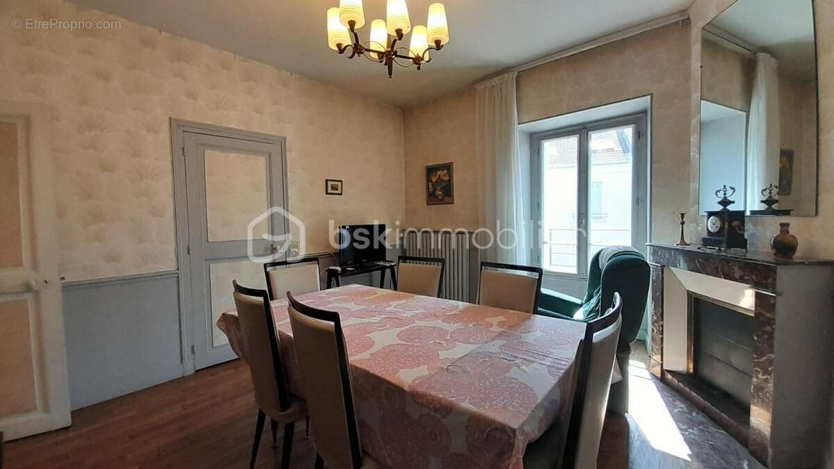 Maison à ETAMPES