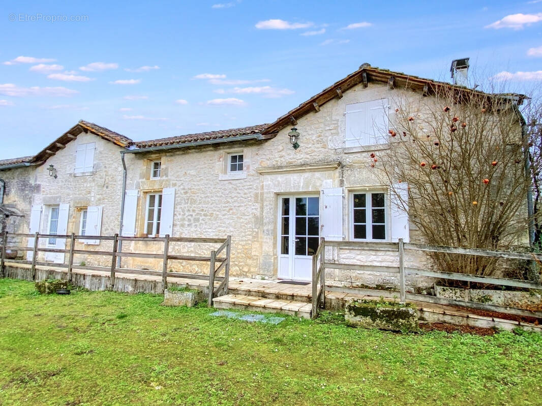 Maison à EDON