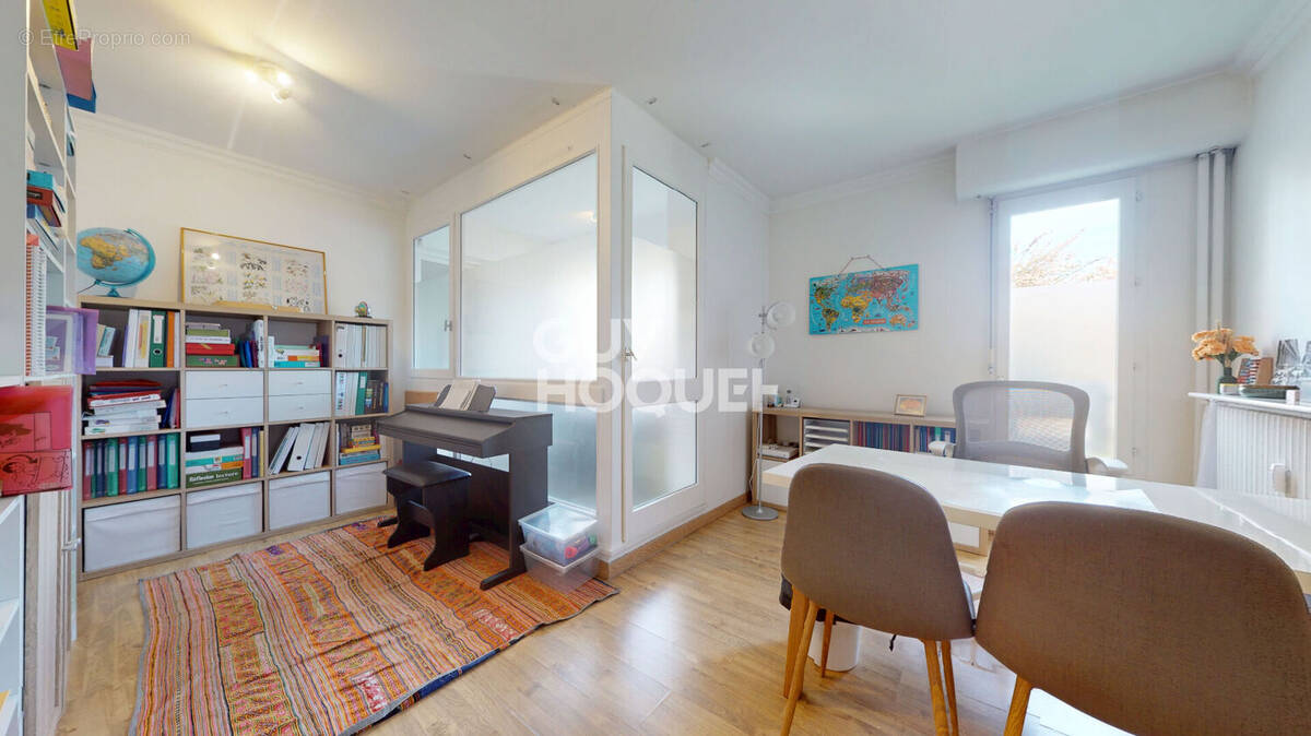 Appartement à ERMONT