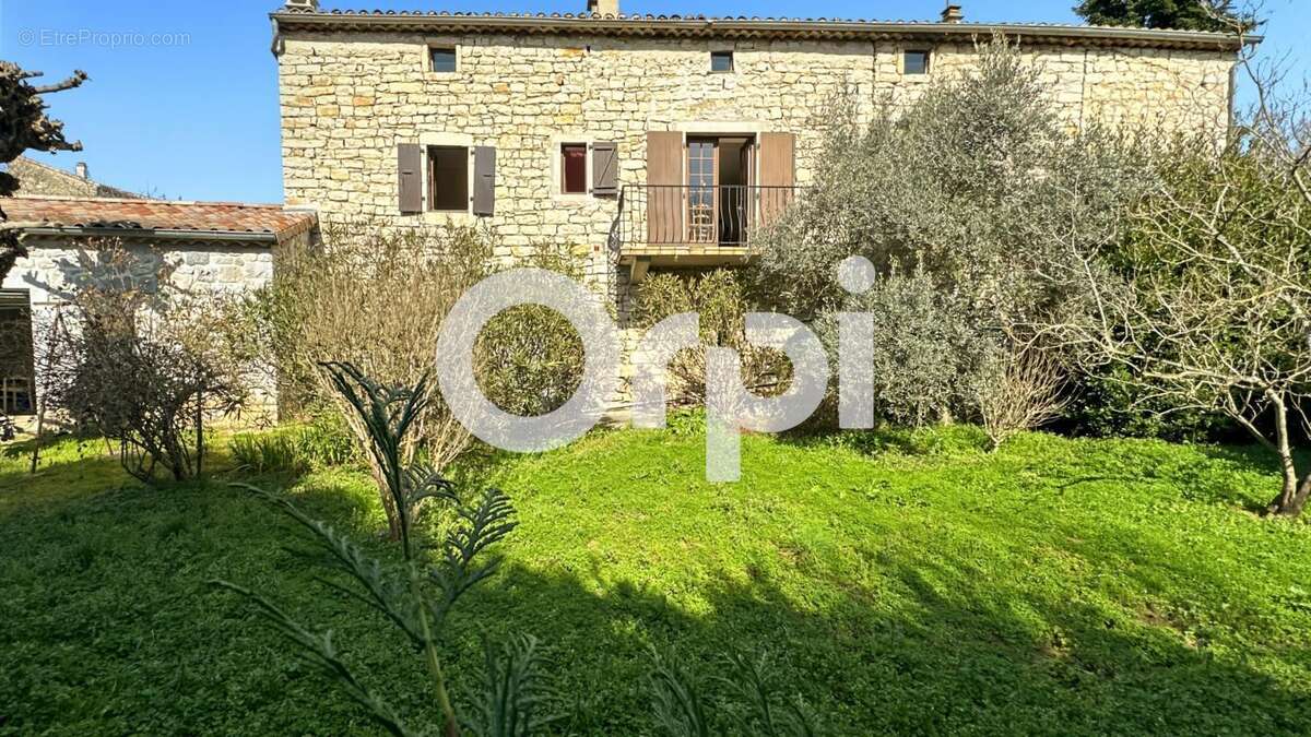 Maison à CHANDOLAS