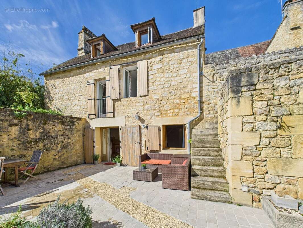 Maison à DOMME