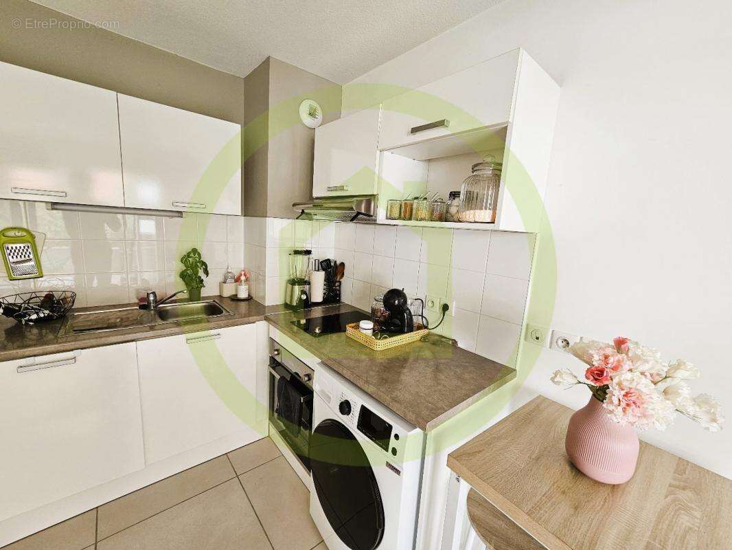 Appartement à JUVIGNAC