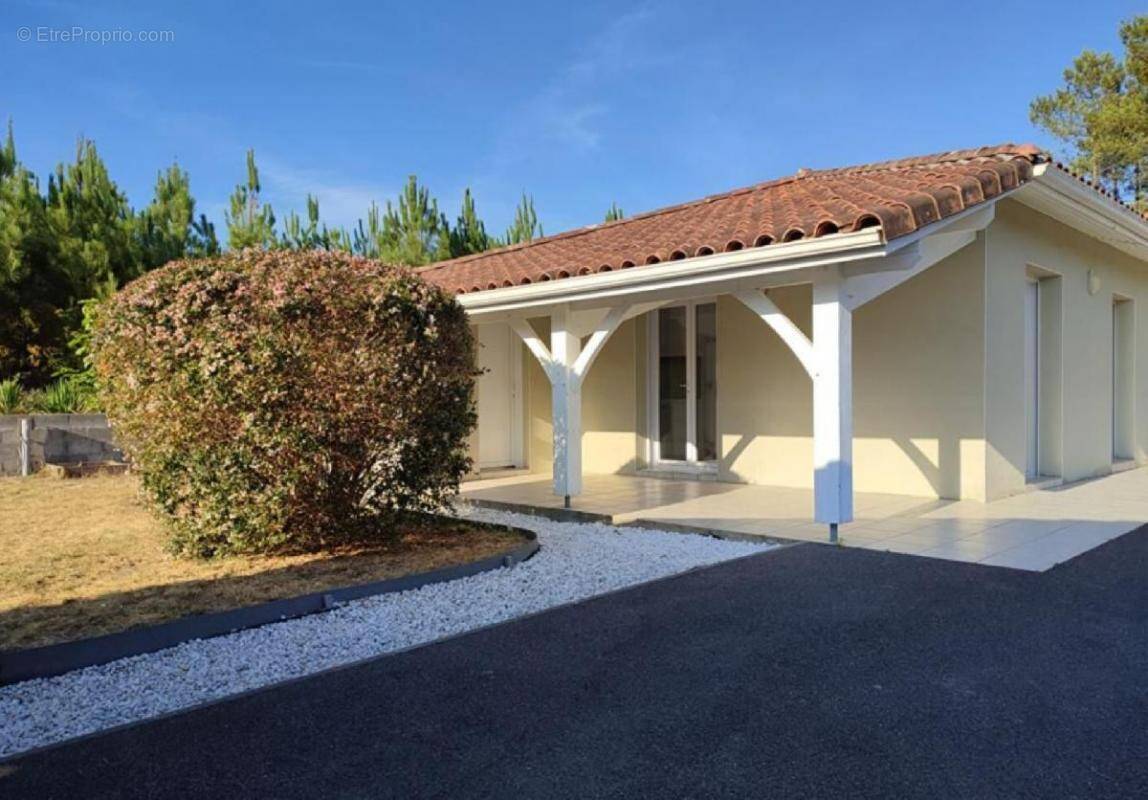 Maison à LEON
