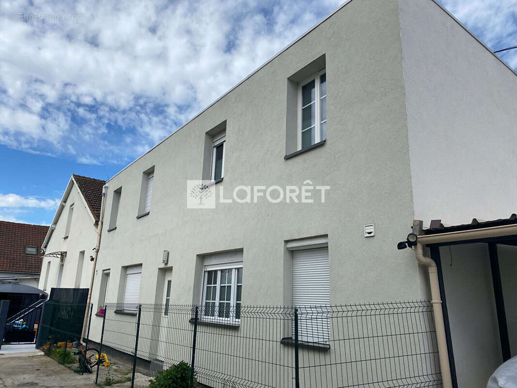 Maison à LIMAY