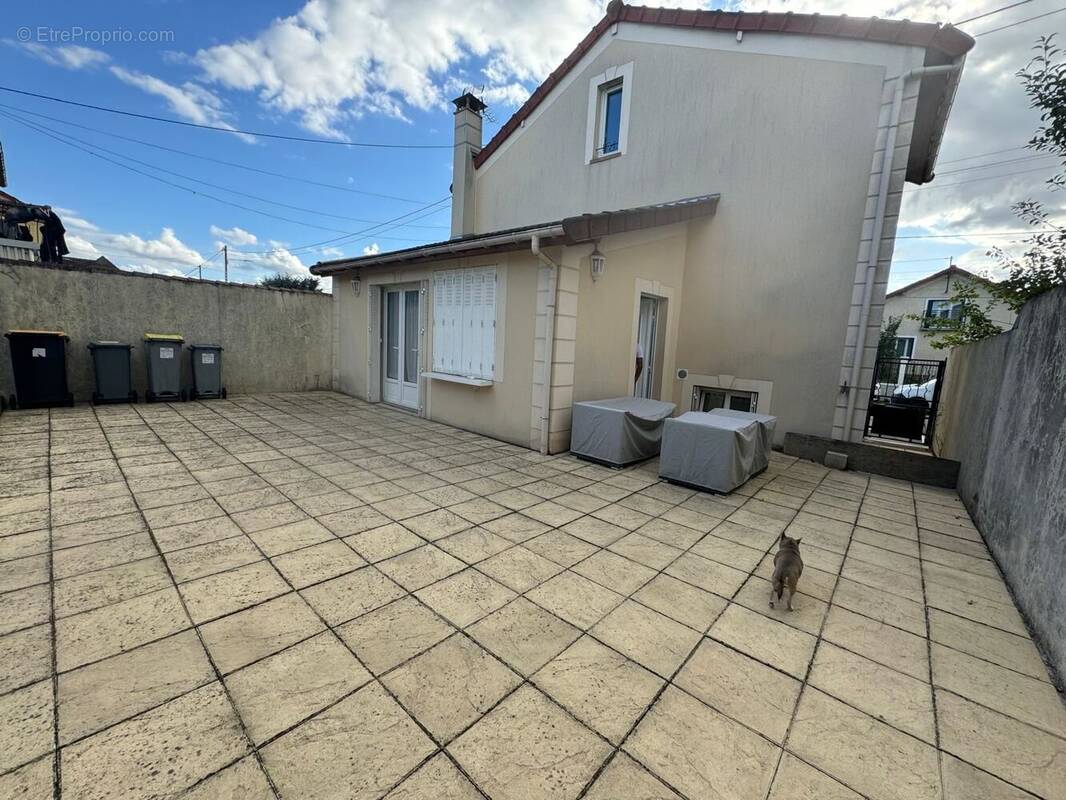 Maison à GARGES-LES-GONESSE