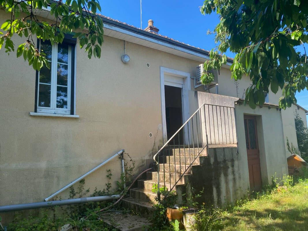 Maison à ANGE