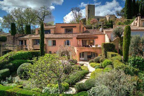 Maison à MOUANS-SARTOUX