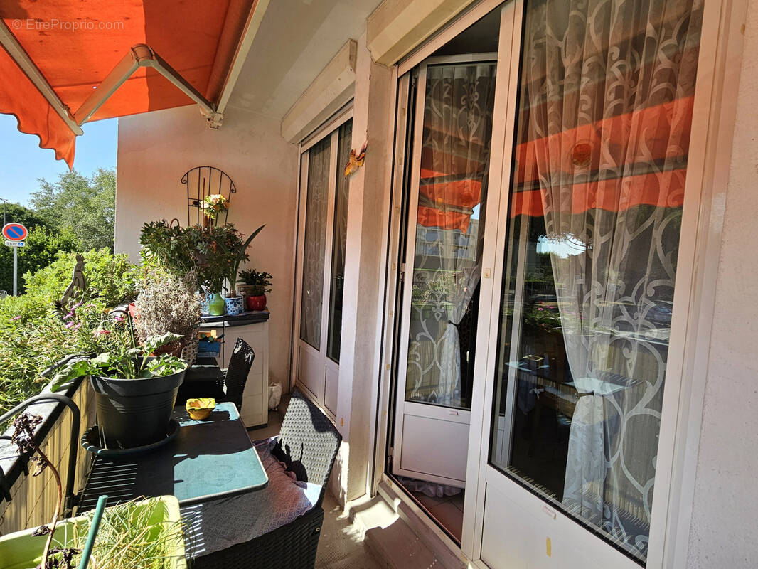 Appartement à MARIGNANE