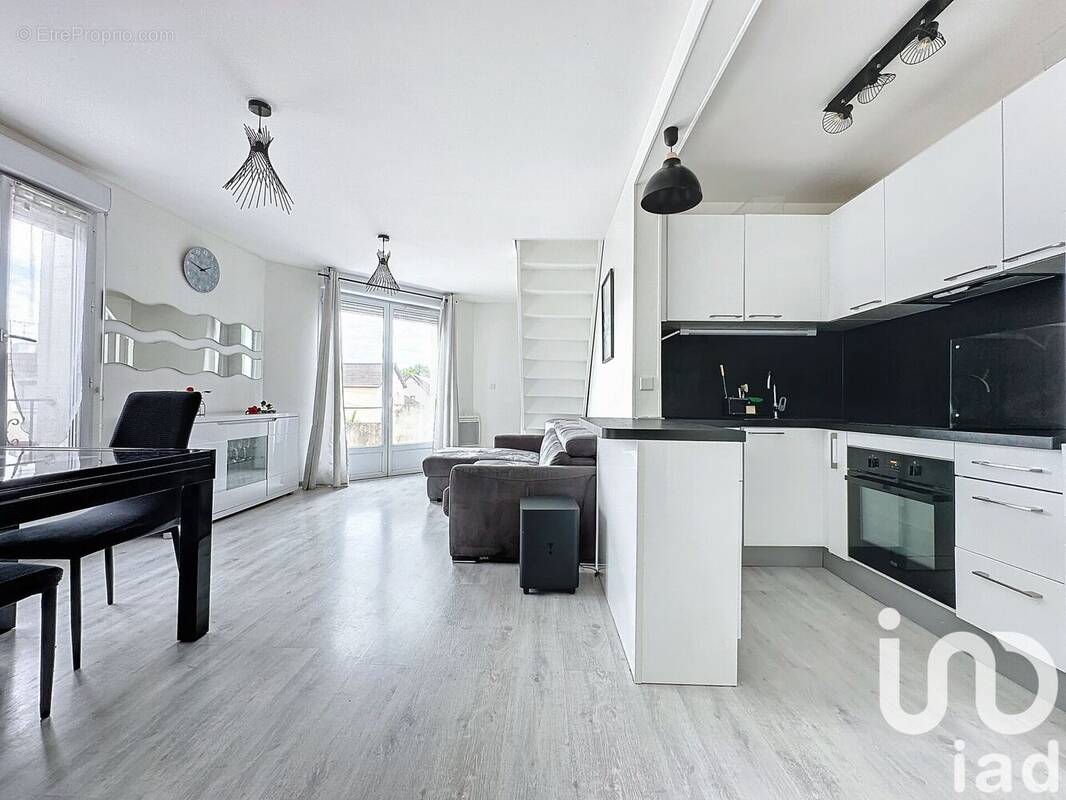 Photo 1 - Appartement à DRANCY
