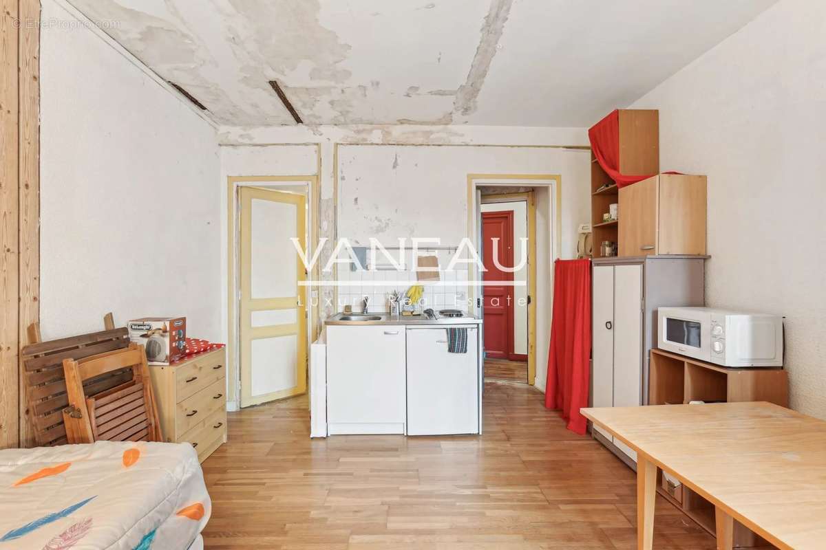 Appartement à PARIS-19E