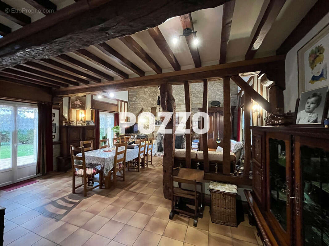 Maison à VARAVILLE