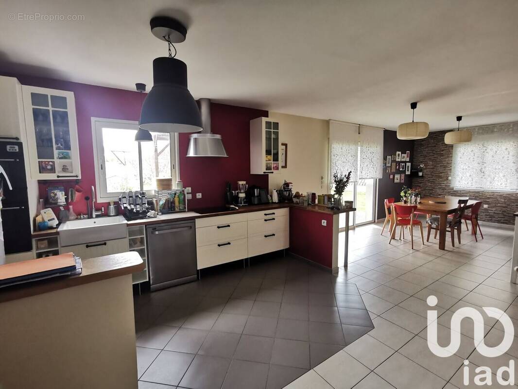 Photo 1 - Maison à CONNERRE
