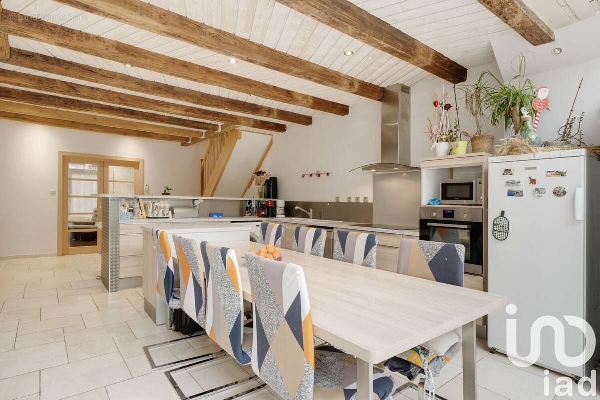 Photo 1 - Maison à MIRECOURT