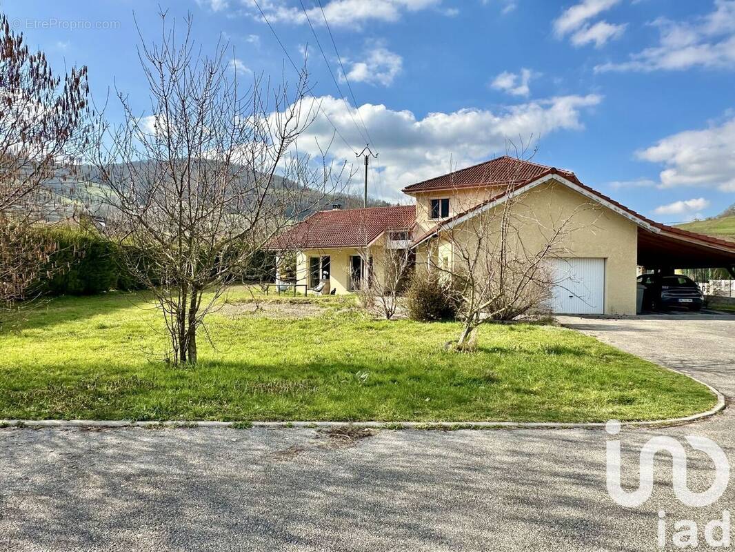 Photo 1 - Maison à CHIRENS