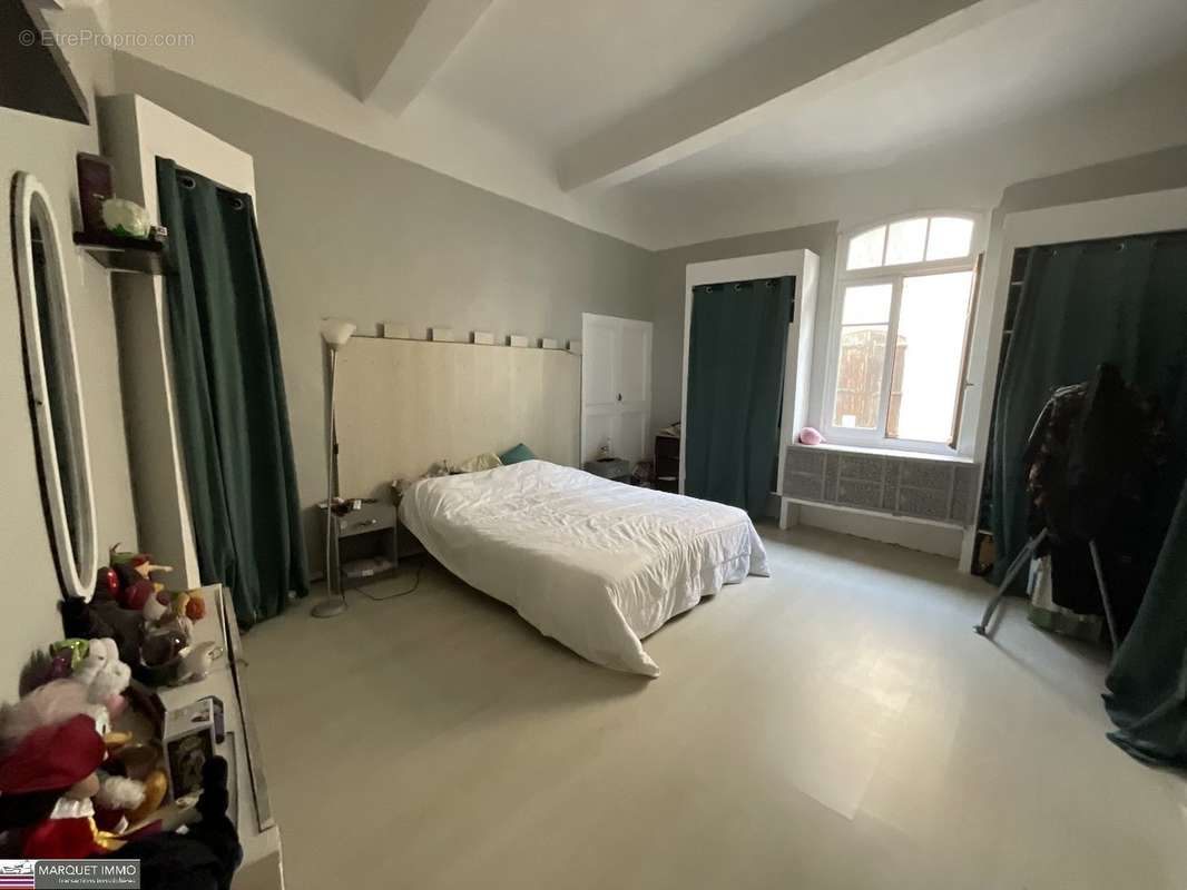 Maison à VILLENEUVE-LES-BEZIERS