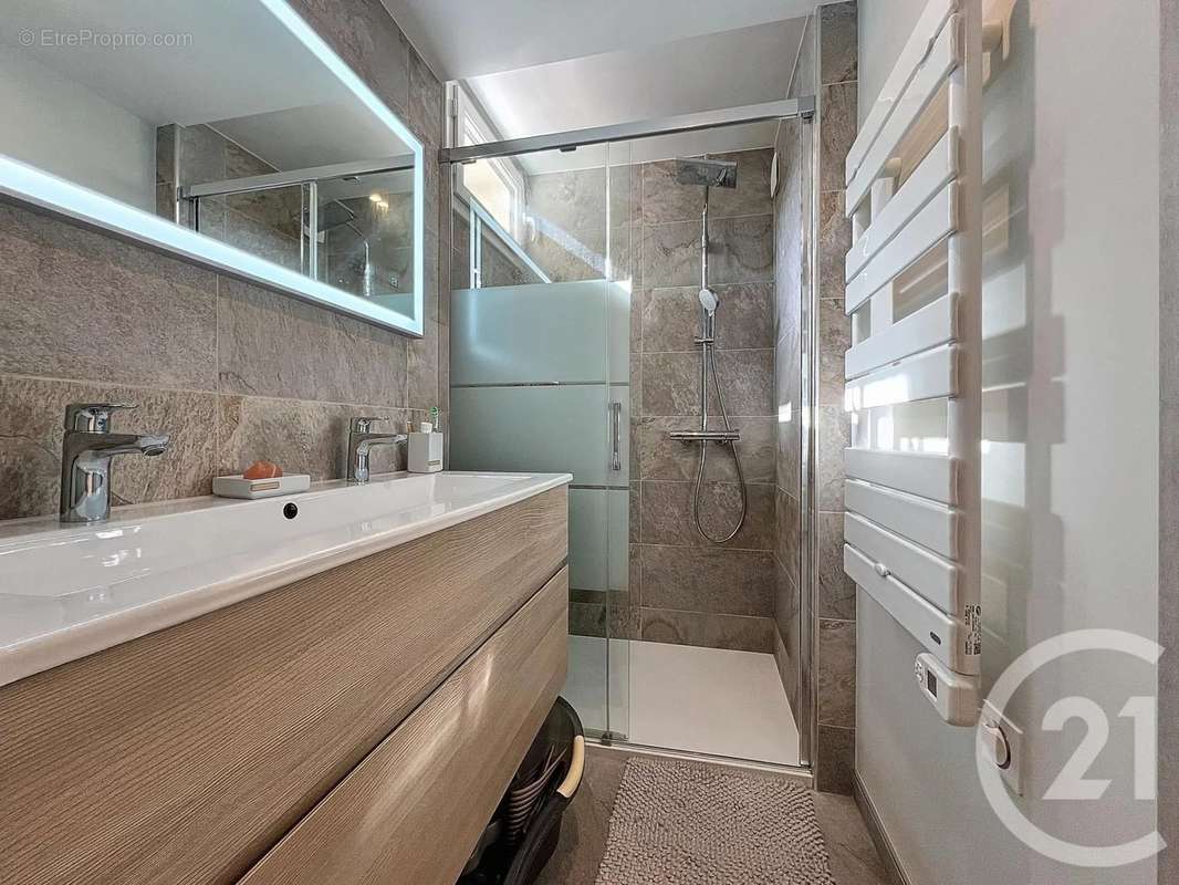 Appartement à BIOT