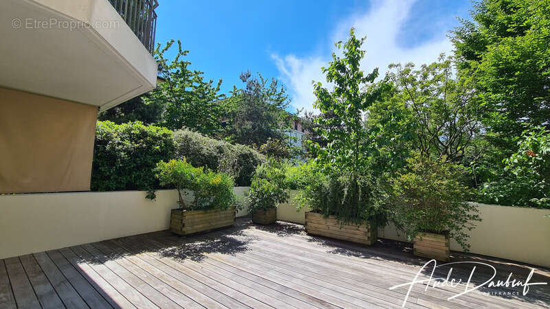 Appartement à SAINT-JULIEN-EN-GENEVOIS