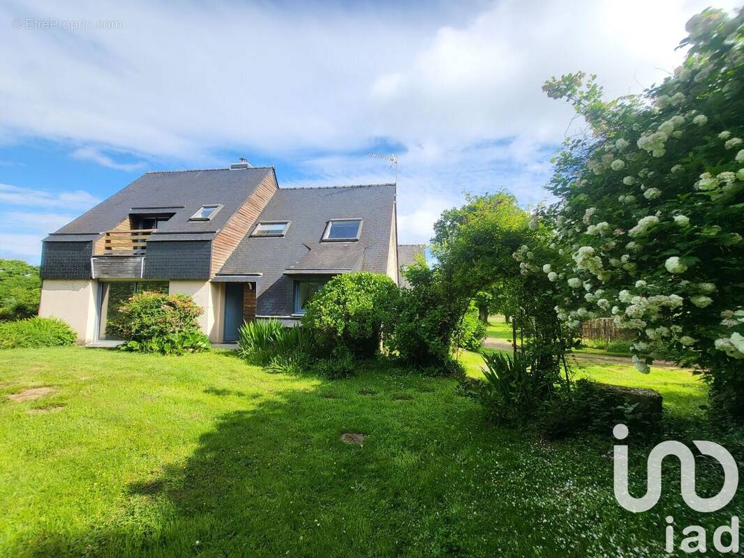 Photo 1 - Maison à COMBOURG