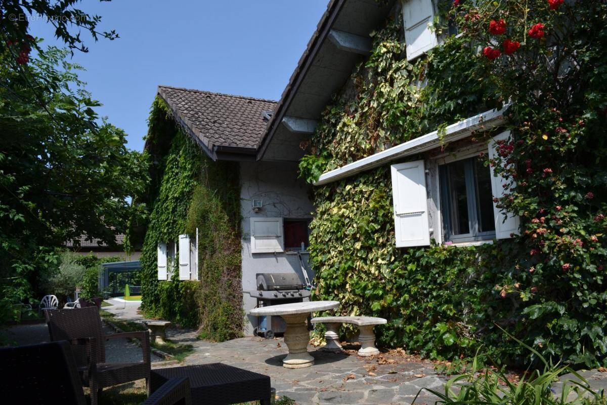 Maison à LUGRIN