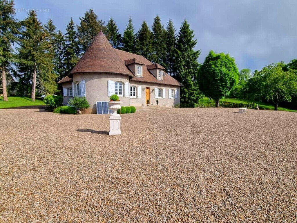 Photo 3 - Maison à GUEUGNON
