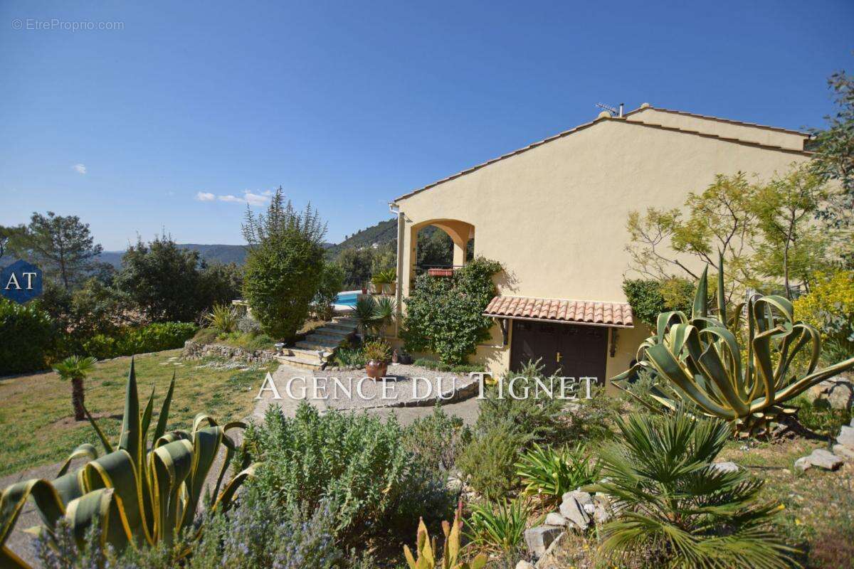 Maison à LE TIGNET