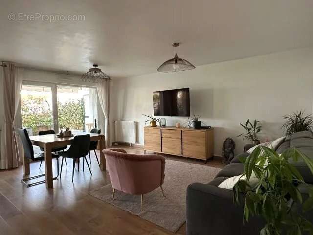 Appartement à ARGONAY