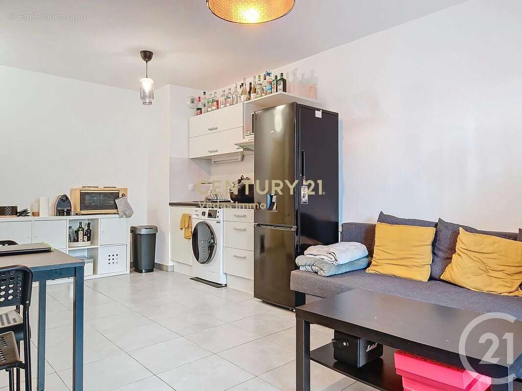Appartement à SAINT-JEAN-DE-VEDAS