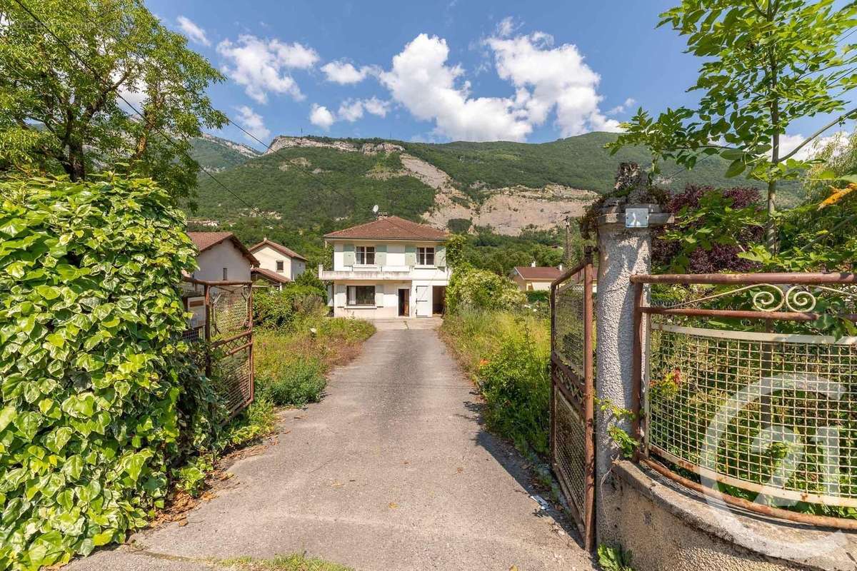 Maison à VIF
