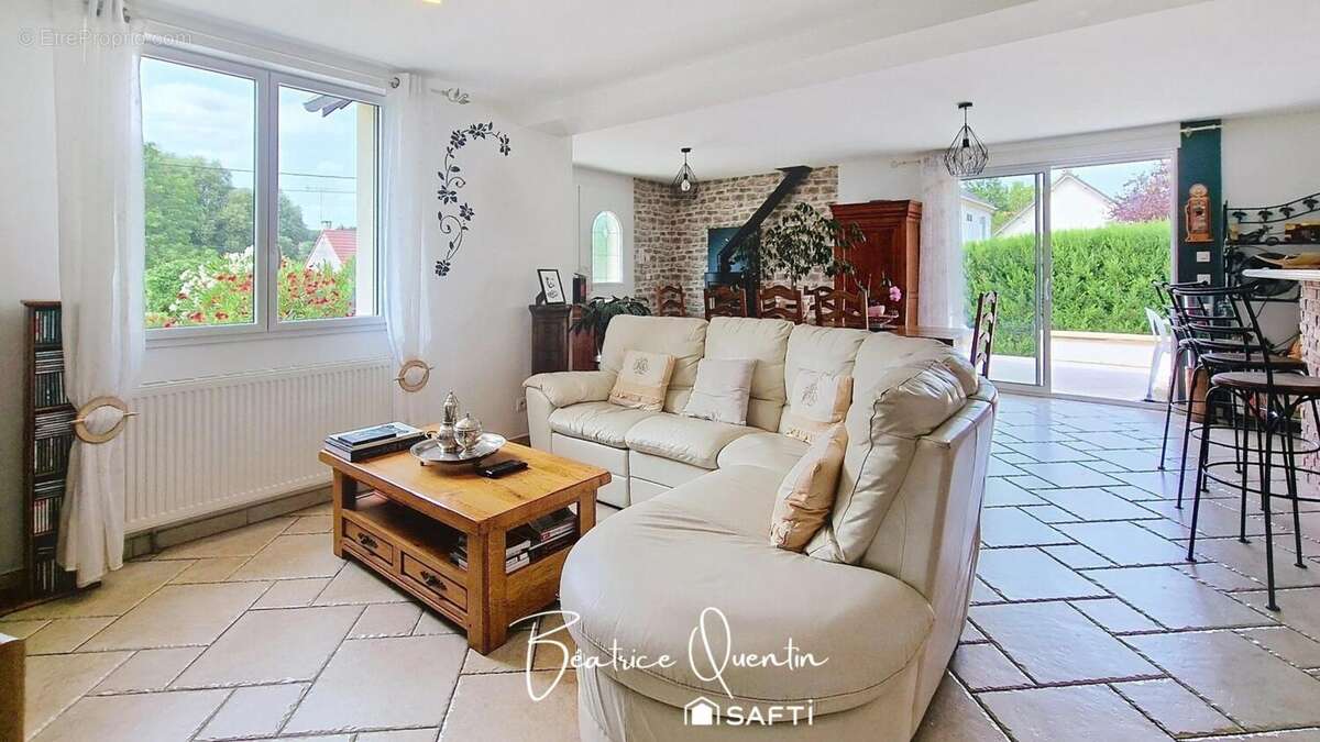Photo 6 - Maison à SAINT-GERMAIN-LES-ARPAJON