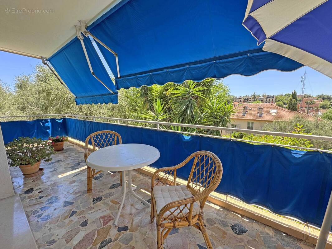 Appartement à VENCE