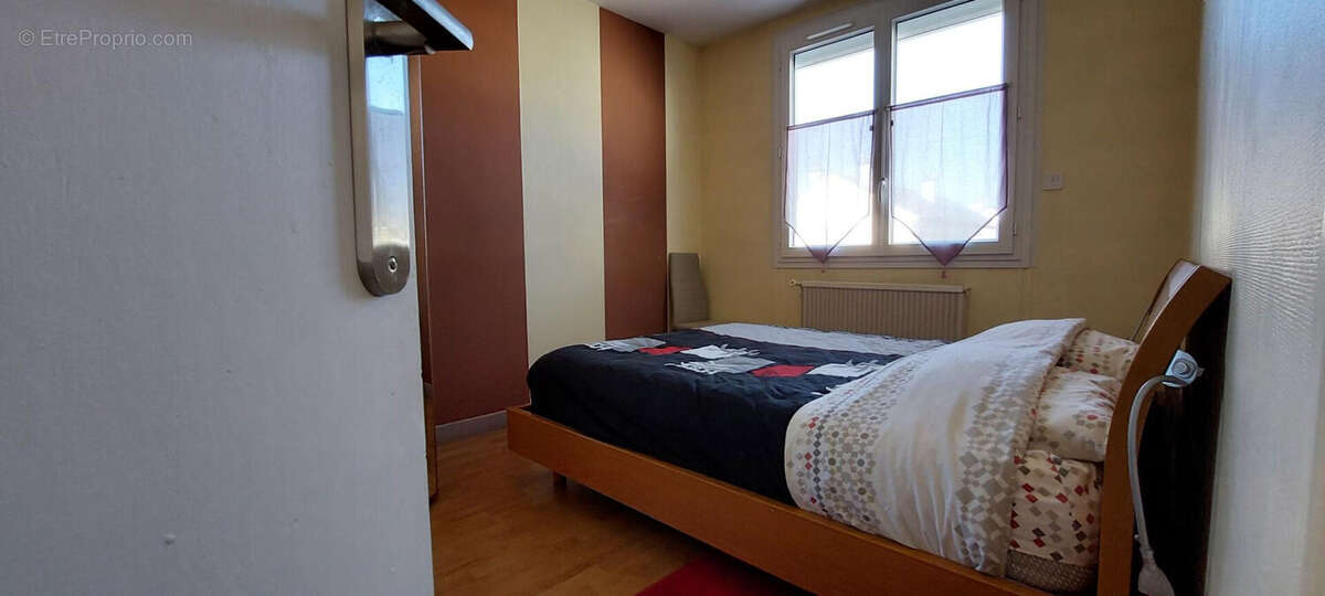 Maison à CHATELLERAULT