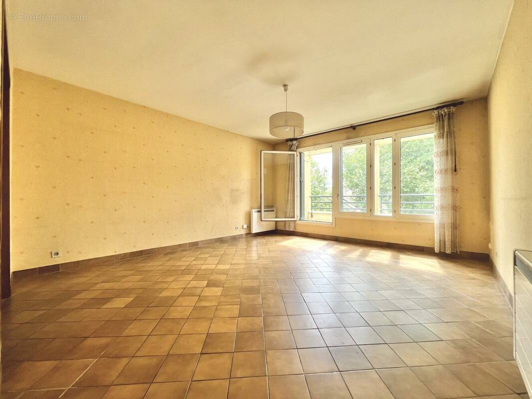 Appartement à BAGNOLET