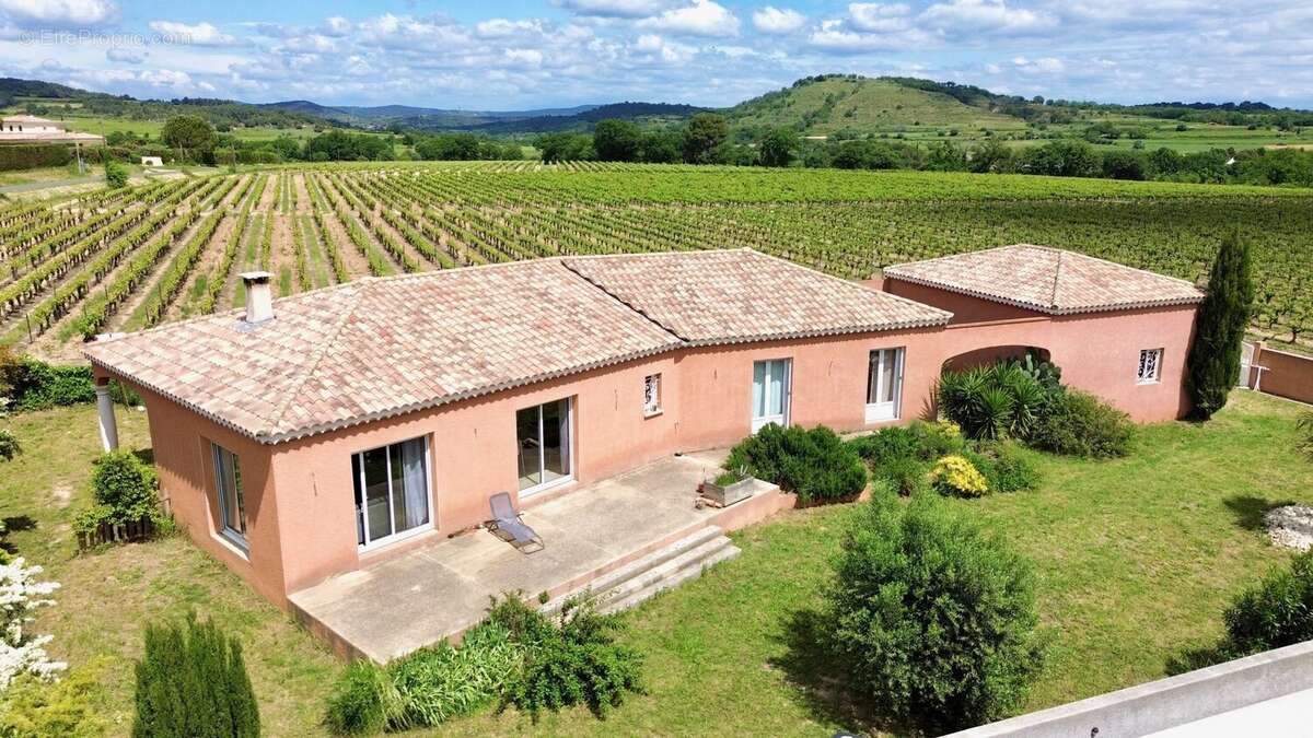 Maison à POUZOLLES