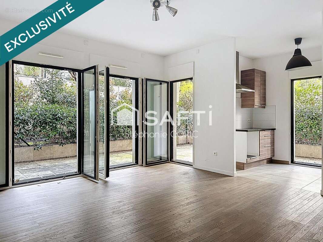 Photo 2 - Appartement à SURESNES