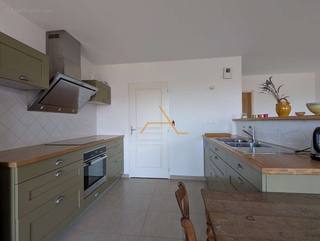 Appartement à DIEULEFIT