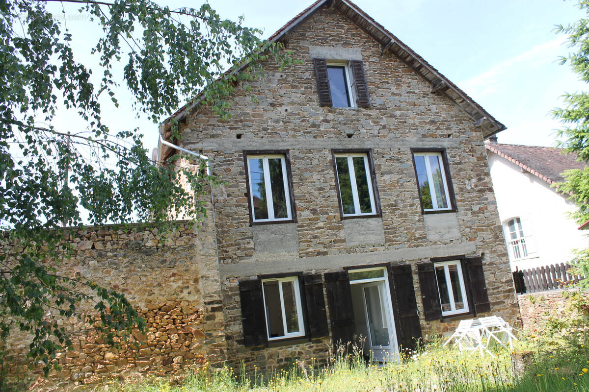 Maison à LA COQUILLE
