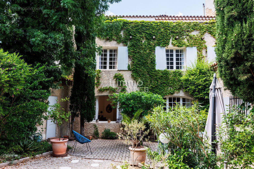 Maison à MARSEILLE-13E