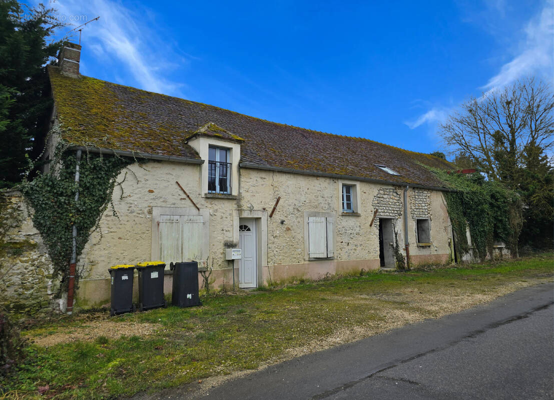Maison à BETON-BAZOCHES
