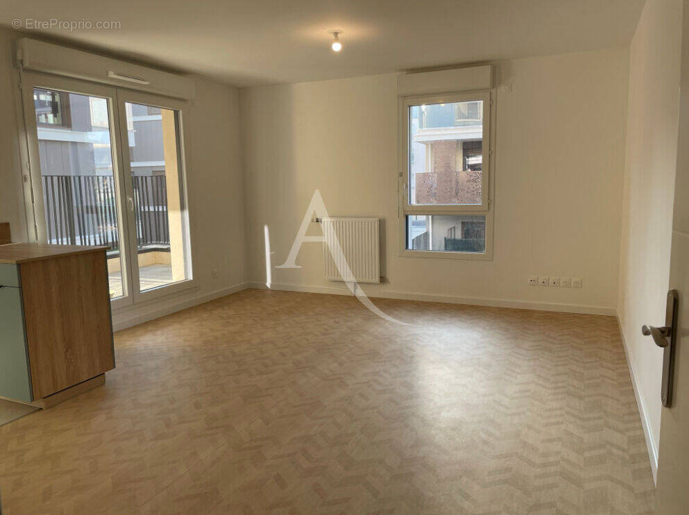 Appartement à LOGNES