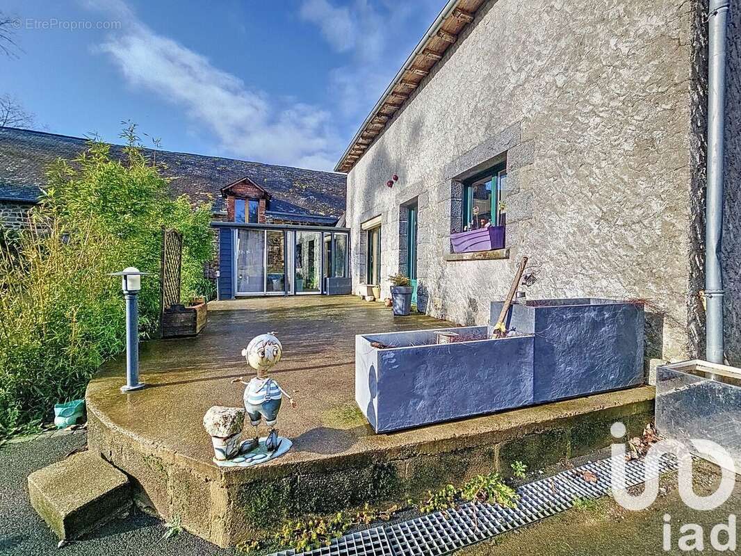 Photo 2 - Maison à LA GUERCHE-DE-BRETAGNE