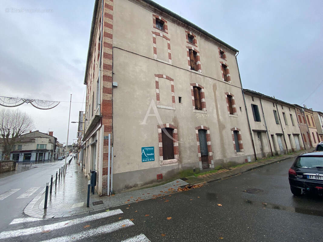 Appartement à CARMAUX