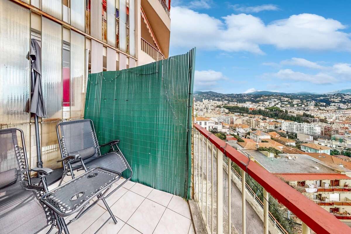 Appartement à NICE
