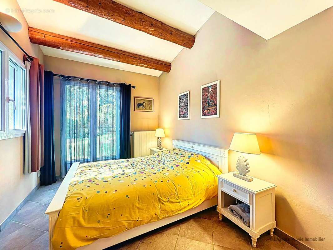 Maison à MOUGINS