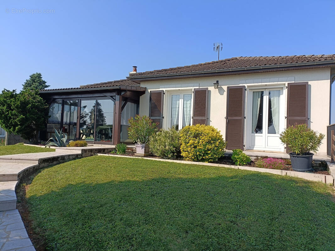 Maison à POUILLE