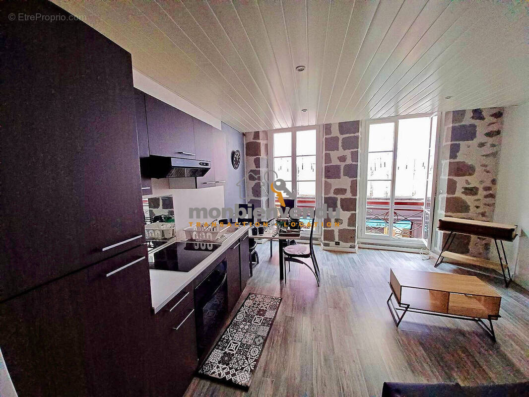 Appartement à AURILLAC