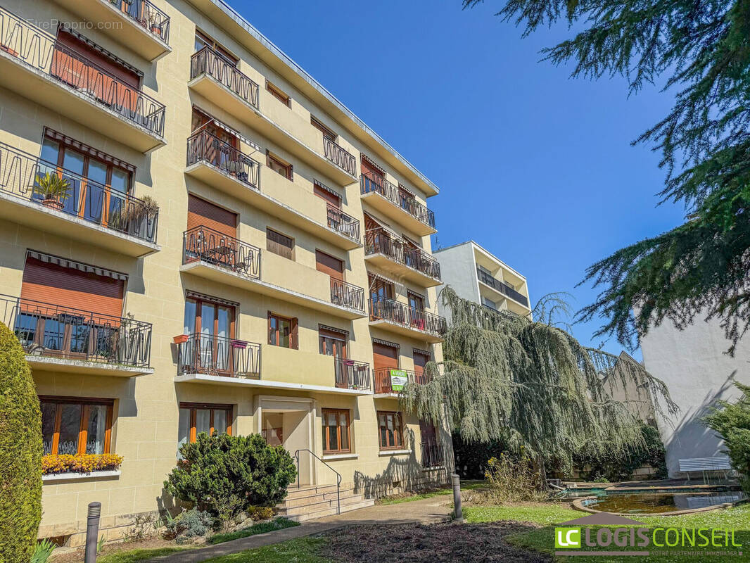 Appartement à FONTENAY-AUX-ROSES