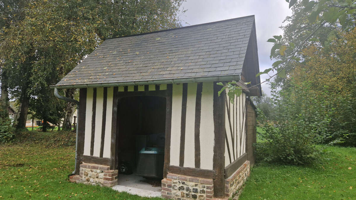 Maison à CORMEILLES