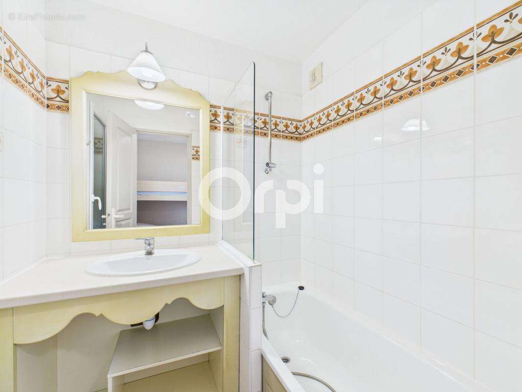 Appartement à MANDELIEU-LA-NAPOULE