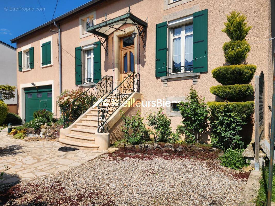 Maison à CHAMPENOUX