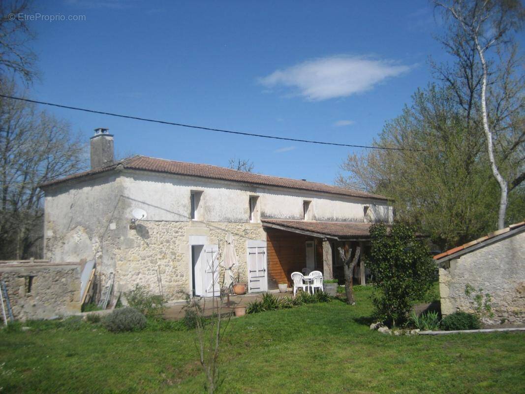 Maison à BALIZAC